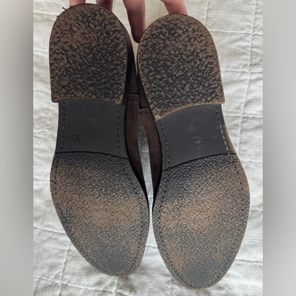 Ben Sherman Monroe Chelsea Boots in Brown Suede main image 10
